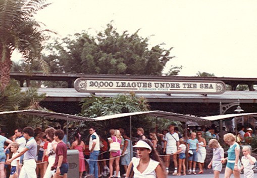 20,000 Leagues Under the Sea Submarine Voyage Walt Disney World