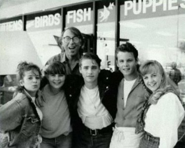 Renee O'Connor and the cast of Teen Angel
