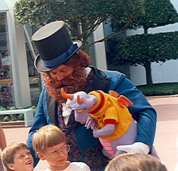 Dreamfinder and puppet Figment