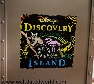 Walt Disney World Discovery Island trash cans